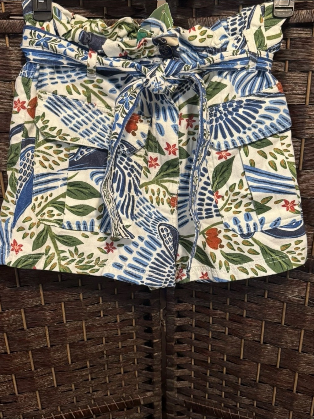 🦜 FARM Rio Macaw Flight Paperbag Shorts – NWT – Size Small 🦜